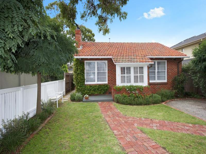 2 Kingston Street, Hampton, VIC 3188