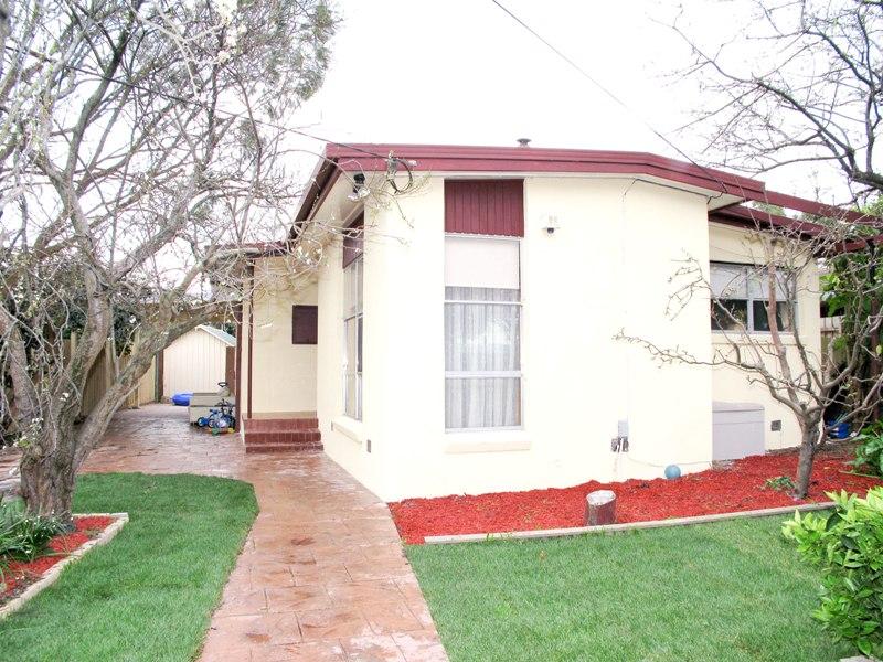 241 Cheltenham Road, Keysborough, VIC 3173