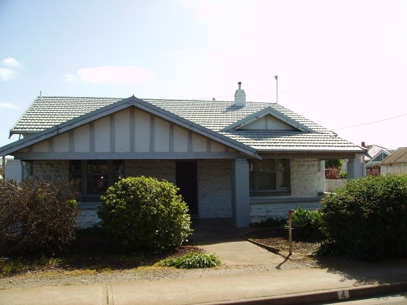 4 Lawrie Street, Tumby Bay, SA 5605