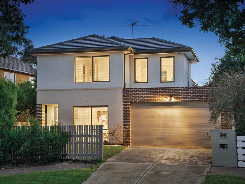 1/3 Bronte Court, Hampton, Vic 3188 Property Details