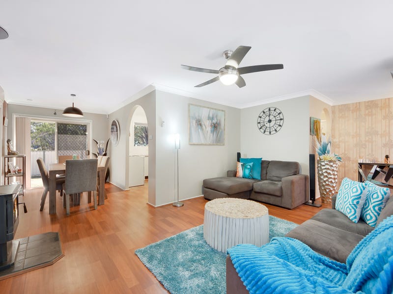 3 Ironside Avenue, St Helens Park, NSW 2560