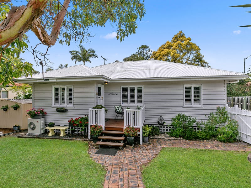 27 Wonersh Street, Carina, Qld 4152 Property Details