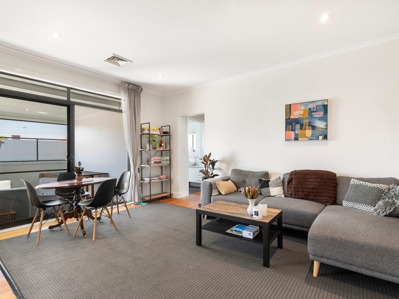 7/15 Wrexham Road, Windsor, Vic 3181 Property Details