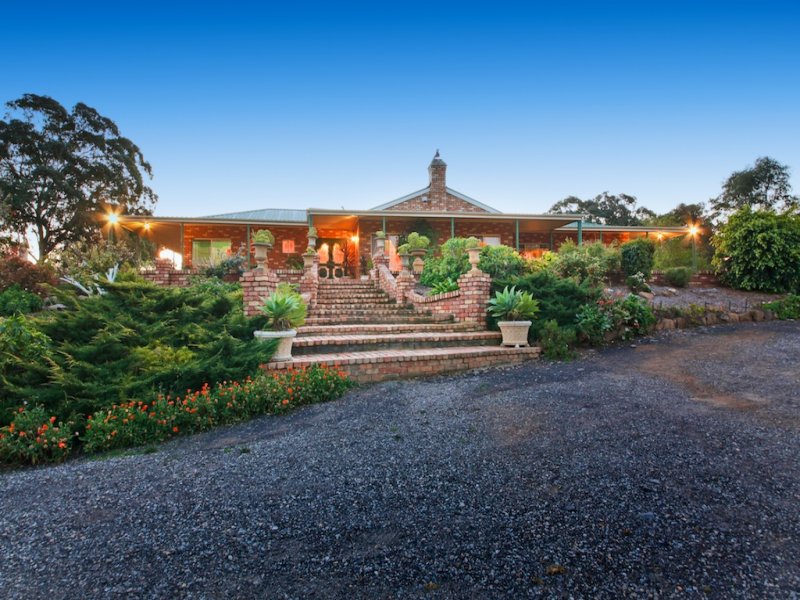 110 Mcwilliam Drive, Douglas Park, NSW 2569