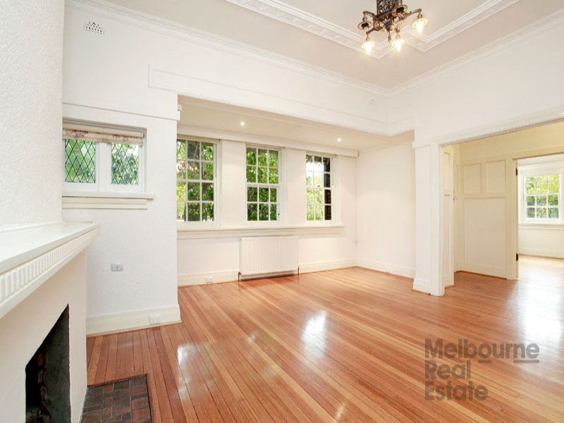 30 Hampden Road, Armadale, VIC 3143