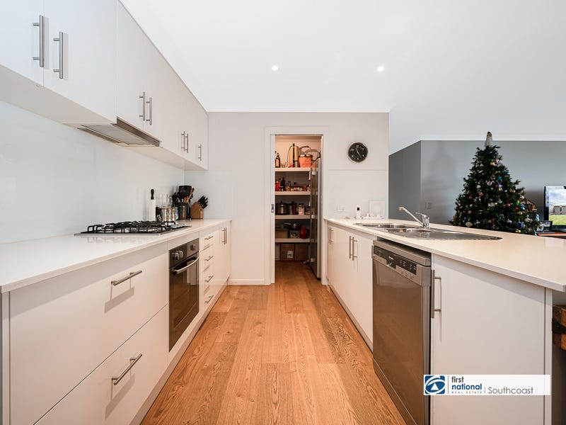 4 Oceanic Drive, Inverloch, Vic 3996 Property Details