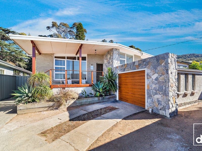 10 Chalmers Street, Balgownie, NSW 2519