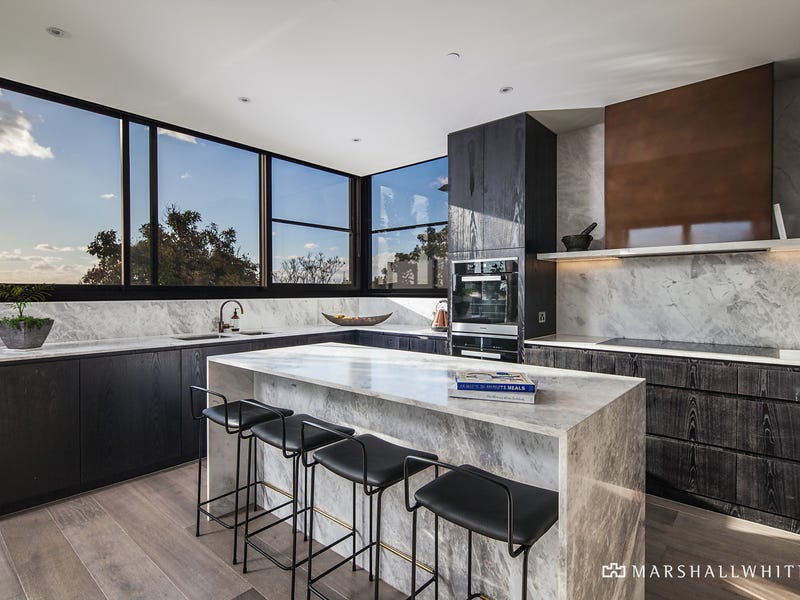Picture Idea: Penthouse 201 43 Willis Street Hampton Vic 3188