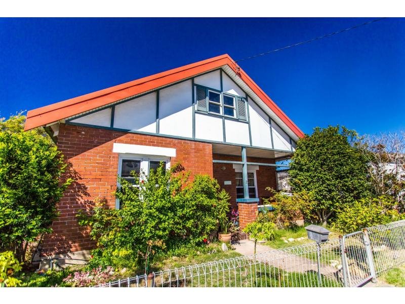 25 Queen Street, Stockton, NSW 2295 Property Details