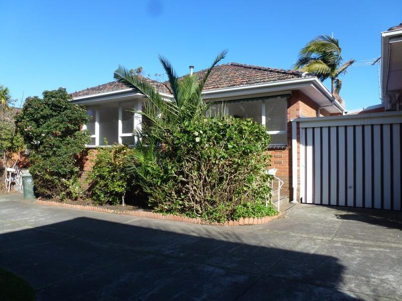 12/38 Holyrood Street, Hampton, VIC 3188