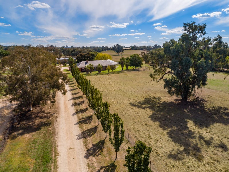 1115 Table Top Road, Table Top, NSW 2640