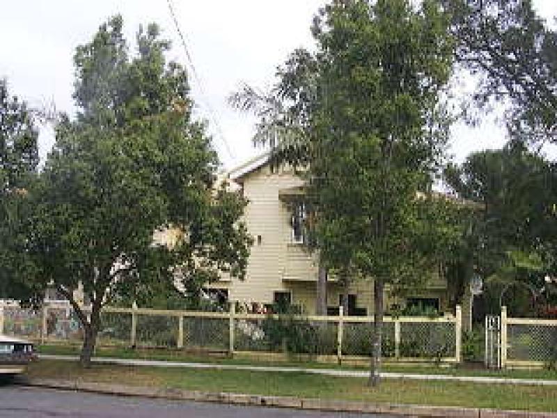 9 Gordon Street, Hendra, QLD 4011