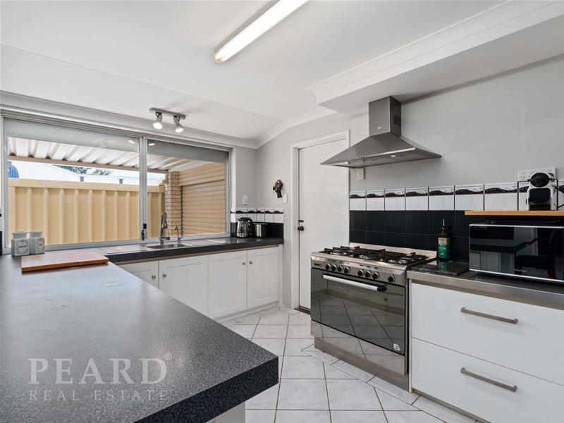 21 Ohrid Place, Joondalup, WA 6027 Property Details