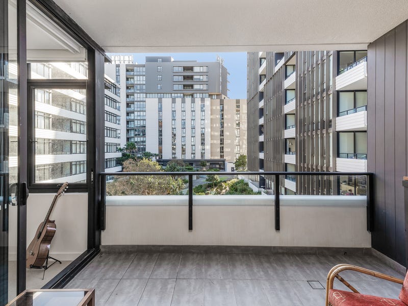 302/475 Captain Cook Drive, Woolooware, NSW 2230 Property Details