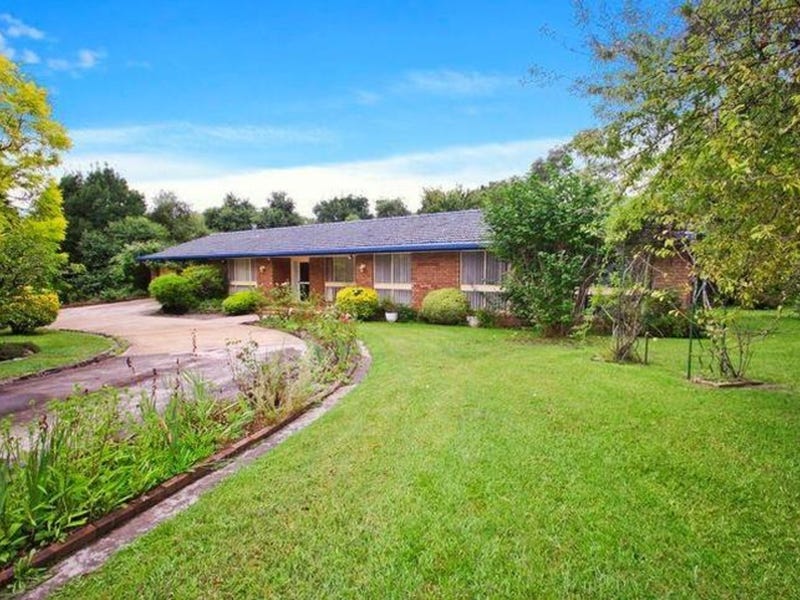 15 Burradoo Road, Burradoo, NSW 2576 Property Details