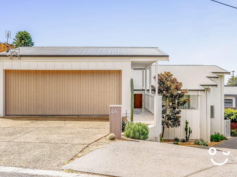 4A Gifford Street, Coledale, NSW 2515