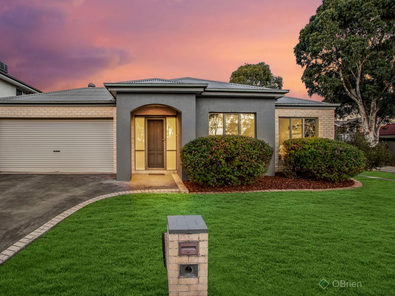 62 Moondarra Drive, Berwick, Vic 3806 Property Details