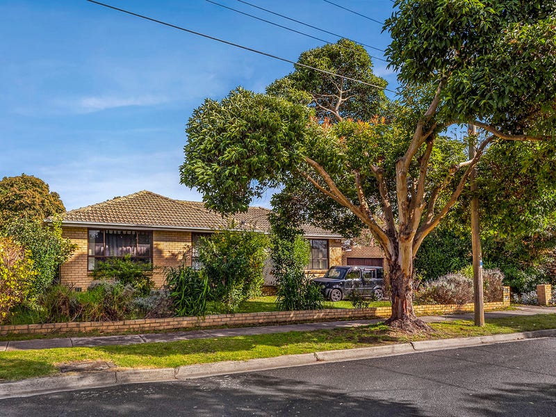 2 Primula Street, Blackburn North, Vic 3130 House for Sale
