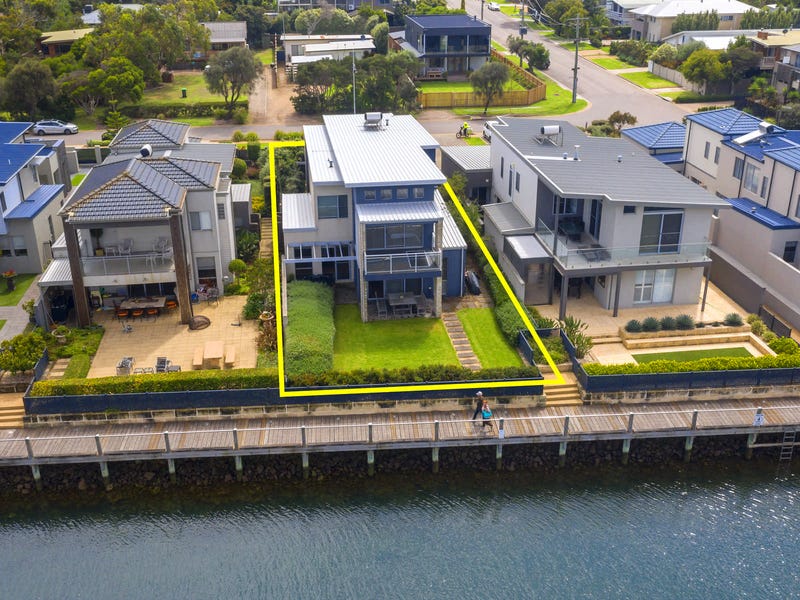 3 Sharpley Avenue, Safety Beach, VIC 3936