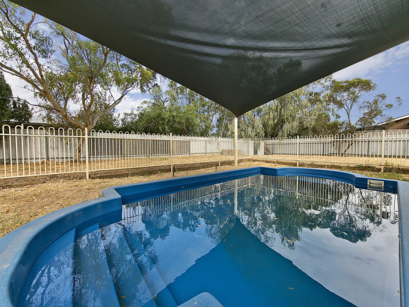 33 Paxton Street, Willaston, SA 5118 Property Details