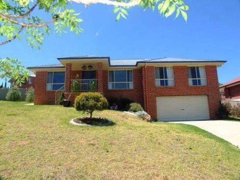 6 Gould Avenue, West Albury, NSW 2640