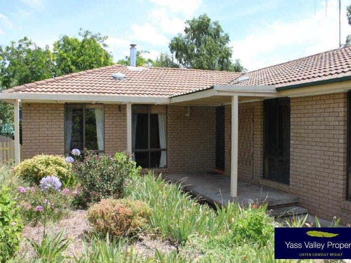 79 Pritchett Street, Yass, NSW 2582