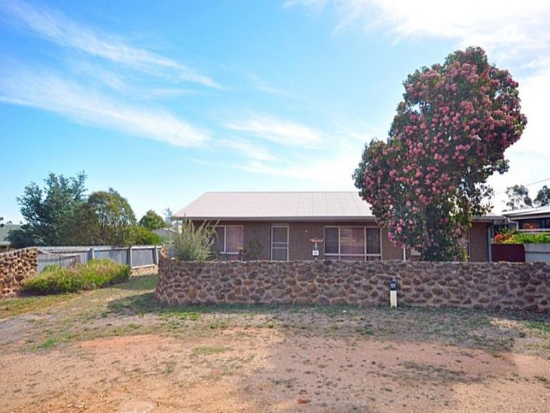 25 Broadway, Dunolly, Vic 3472 Property Details