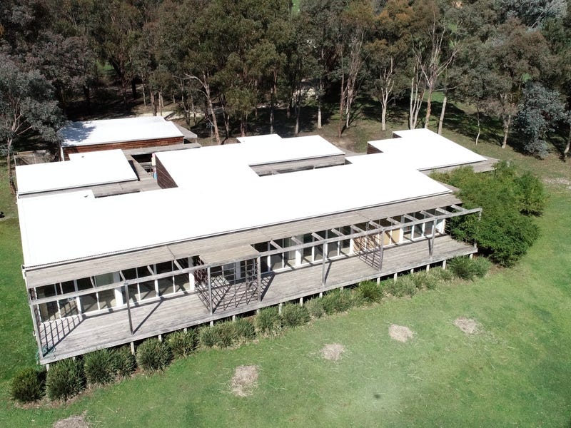 111 Alford Avenue, Eildon, Vic 3713 Property Details