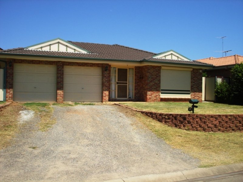 10 Pentecost Street, Hinchinbrook, NSW 2168