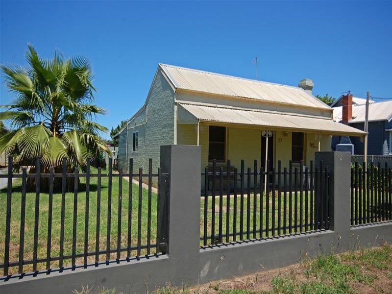 39 Mill Street, North Wagga Wagga, NSW 2650