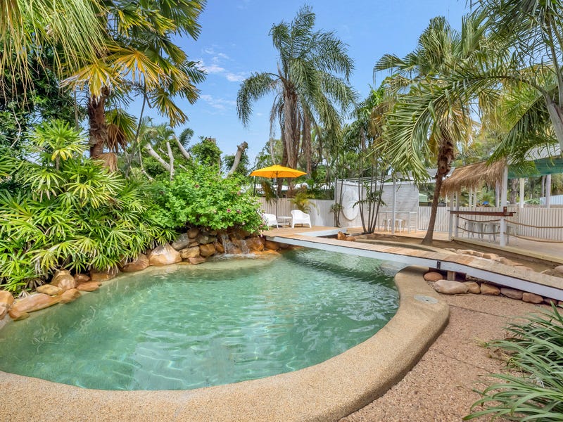 71 Coutts Drive, Bushland Beach, QLD 4818