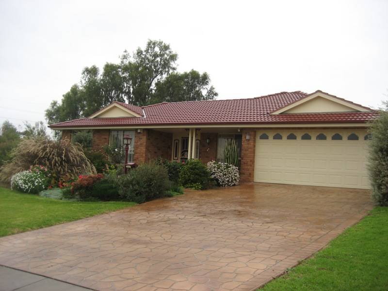 15 Smyth Close, Gunnedah, NSW 2380 Property Details