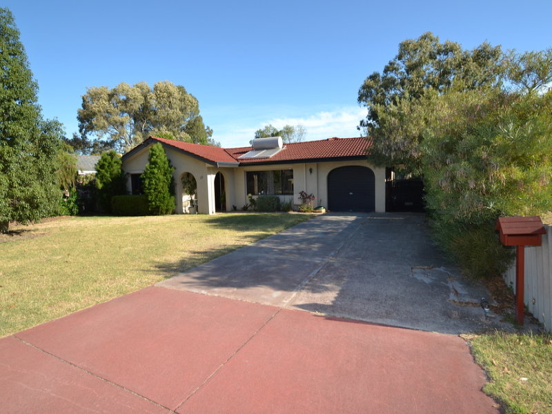 35 Lofties Street, Forrestdale, WA 6112