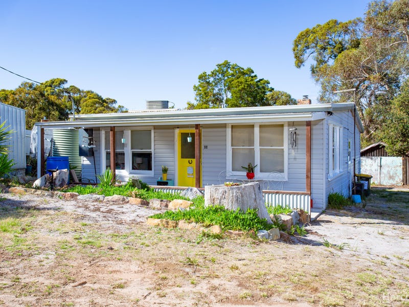32 Smith Street, Bellingham, Tas 7254 Property Details
