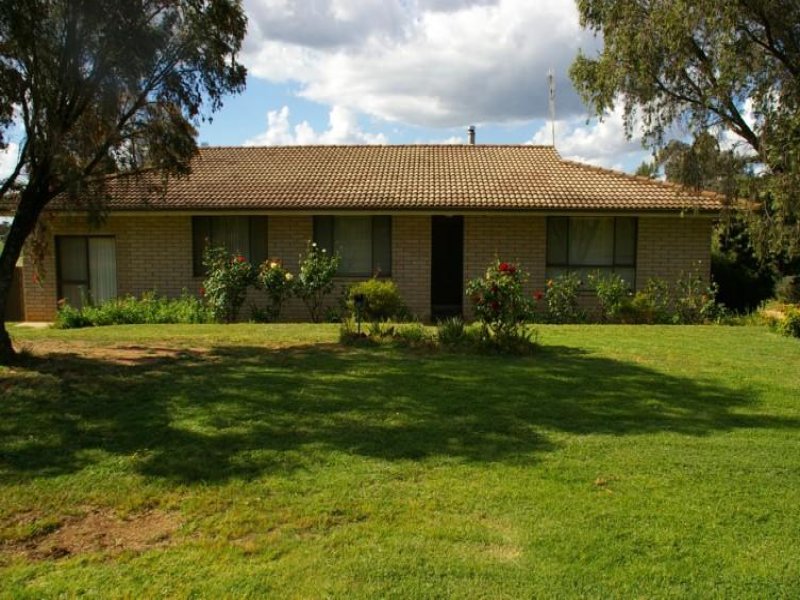 37 Cowra Road, Cowra, NSW 2794