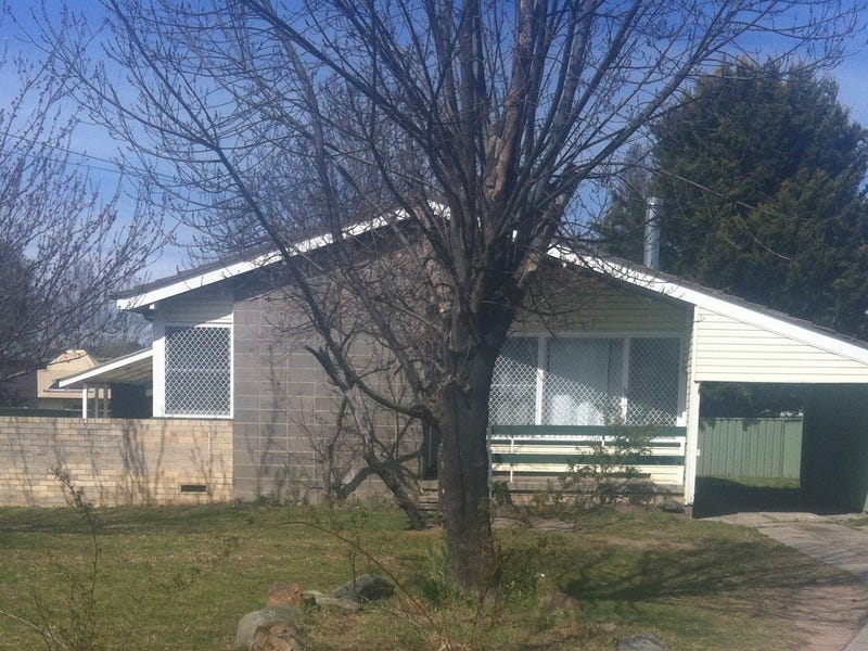 2 Alexander Street, Armidale, NSW 2350