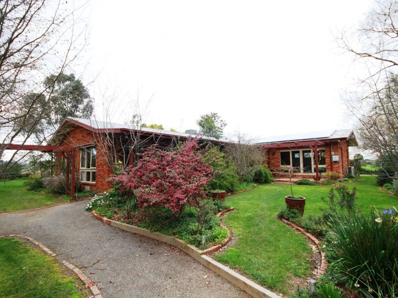 27 Milawa Bobinawarrah Road, Milawa, Vic 3678 Property Details