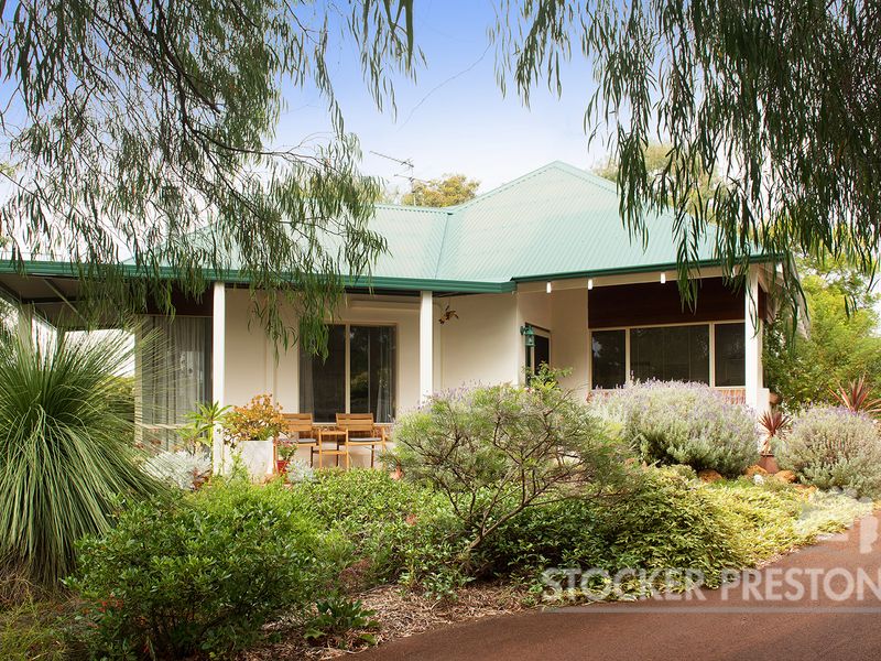 60 Norfolk Street, Dunsborough, WA 6281 Property Details