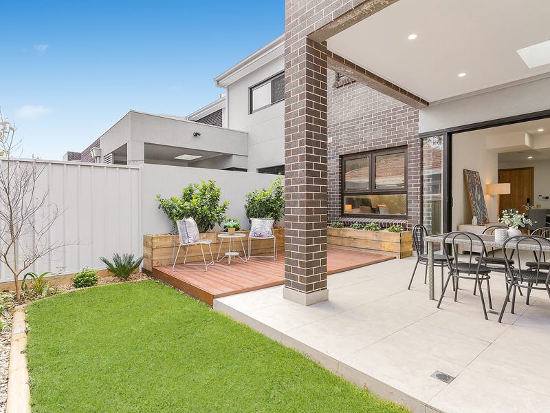 Real Estate & Property for Sale in BrightonLeSands, NSW 2216 (+1