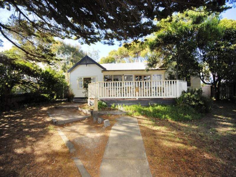 9 Bridge Road, Barwon Heads, VIC 3227