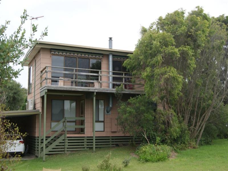 202 Surf Parade, Inverloch, Vic 3996 Property Details