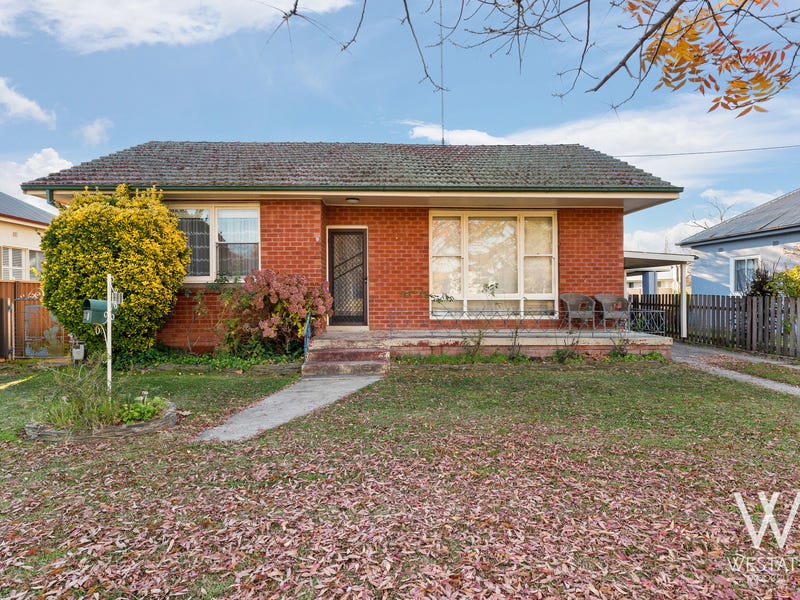 37 Stewart Street, Bathurst, NSW 2795 House for Sale
