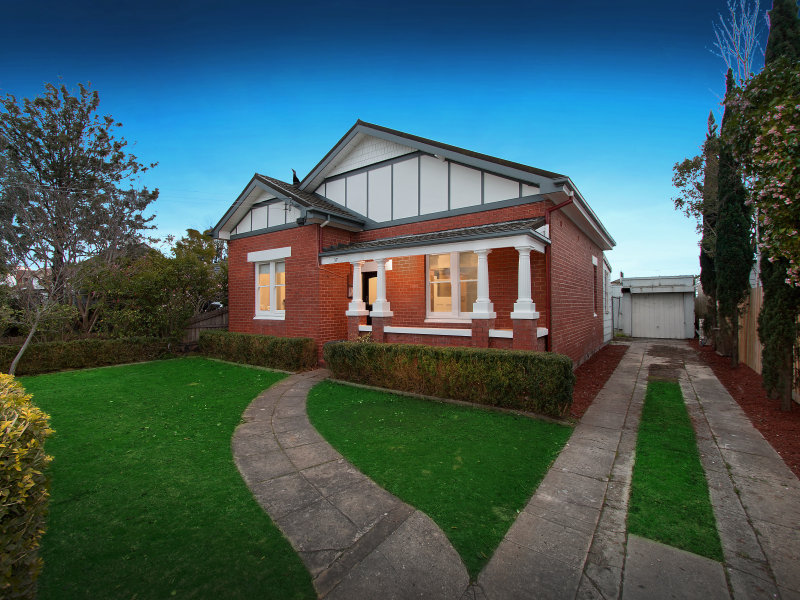 37 Eleebana Avenue, Hughesdale, VIC 3166