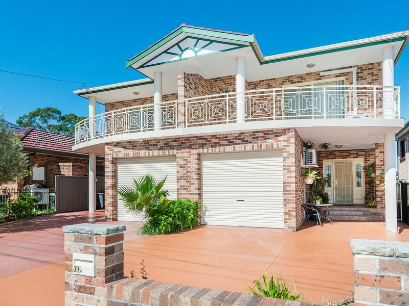31A Buckland Street, Greenacre, NSW 2190