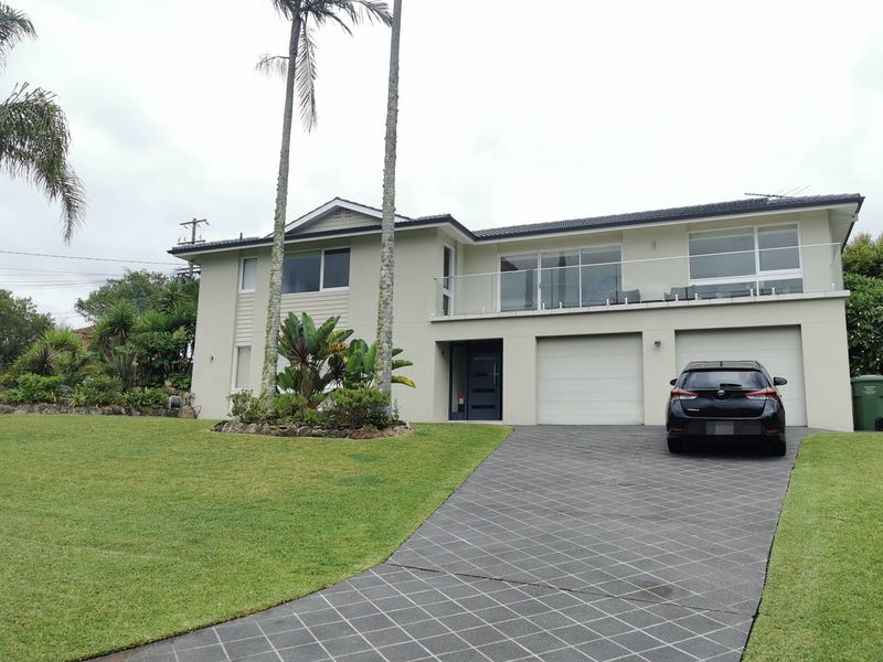 4 Hillside Avenue, St Ives Chase, NSW 2075