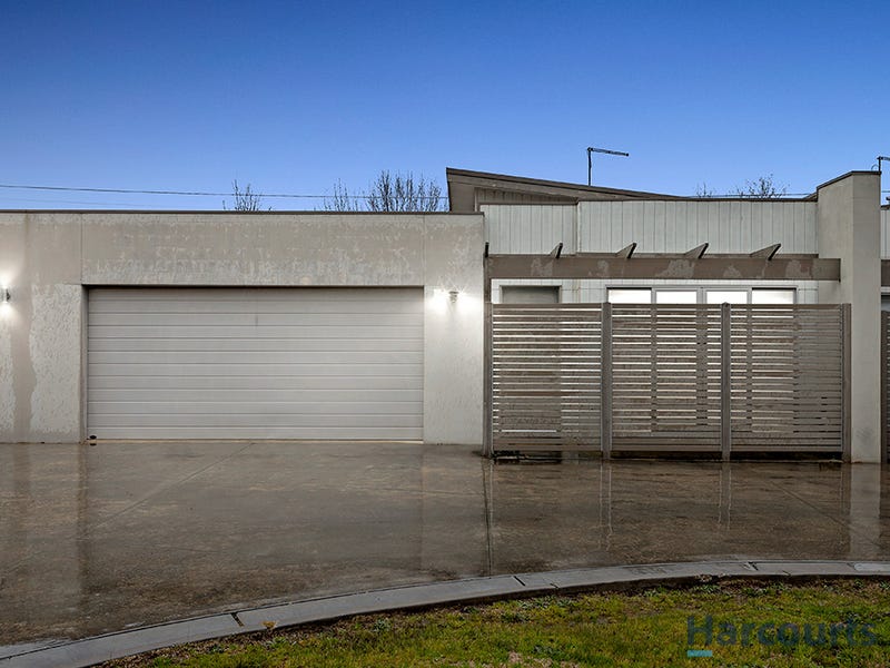 9 Latitude Court, Ballarat East, VIC 3350