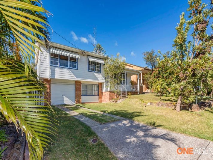 77 Park Avenue, Caves Beach, NSW 2281