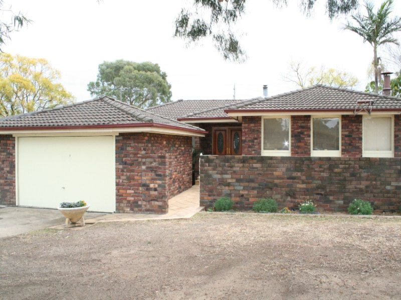 104 Longstaff Avenue, Chipping Norton, NSW 2170
