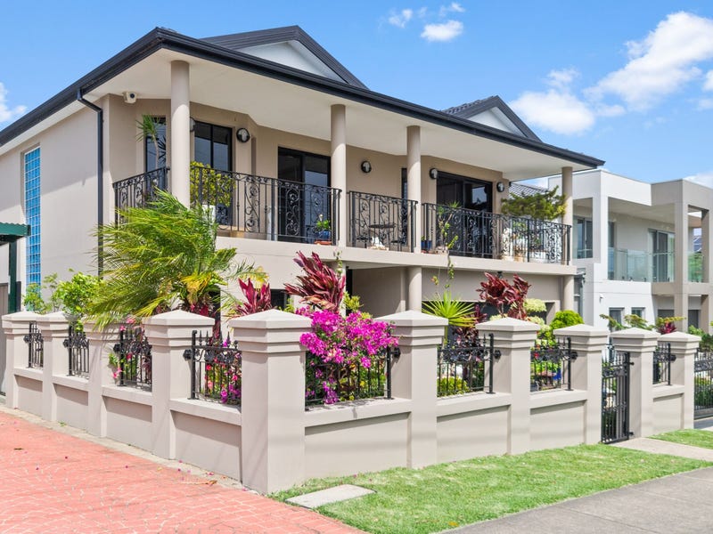 Sold House Prices & Auction Results in 12 Dora St, Hurstville, NSW 2220