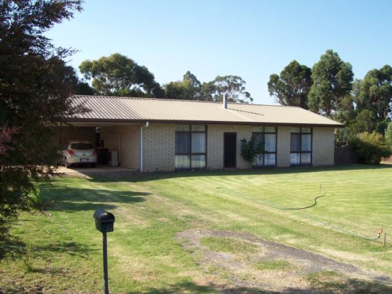 4 West Street, Tarpeena, SA 5277 Property Details